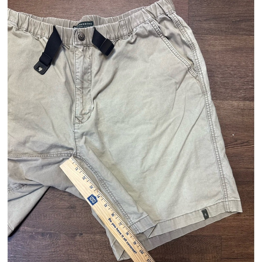Royal Robbins Mens XL Light Grey 8" Belted 100% Cotton Hiking Travel Shorts - Picture 3 of 10